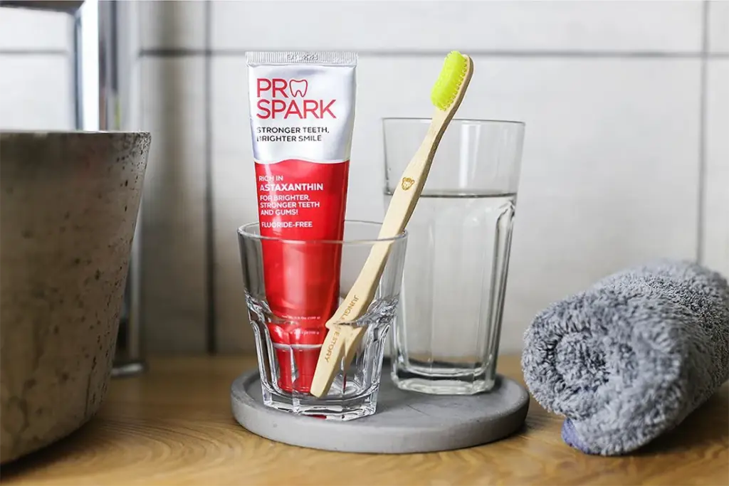 Sonrisas brillantes, cimientos fuertes: Por qué ProSpark es la elección inteligente para la salud bucodental